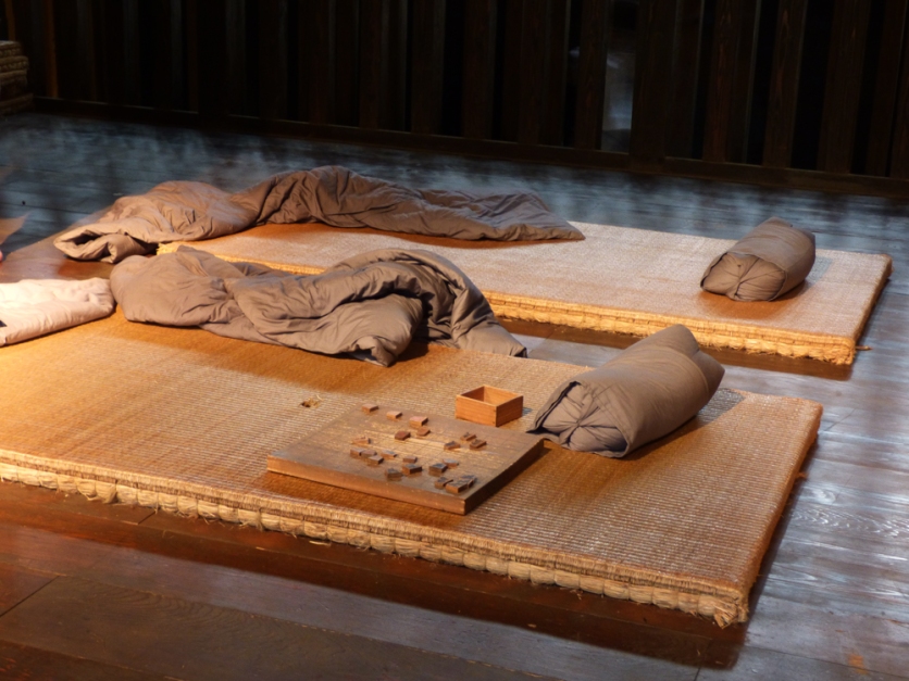 Prison cell complete with individual tatami, futons, makura and Mahjong set (Photo by Juan Martin Uehara).